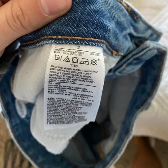 Old Navy jeans - Picture 3 of 3
